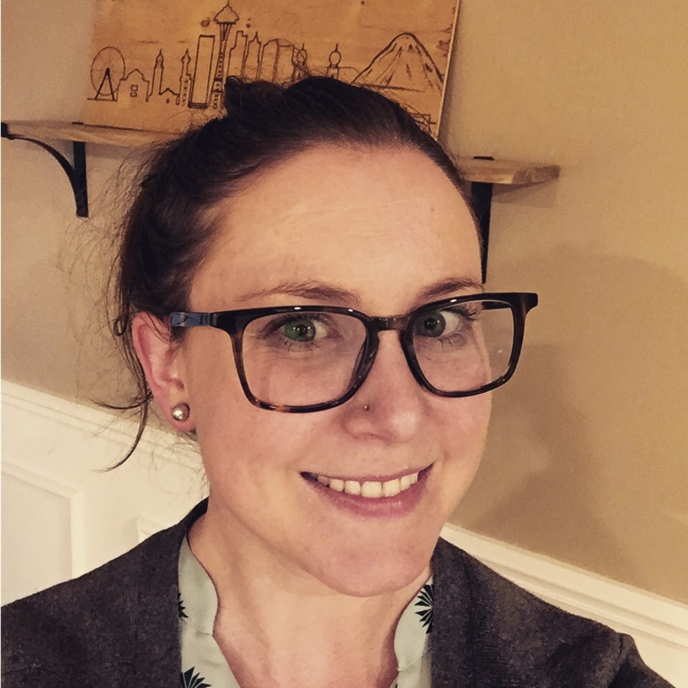 Meet your Posher, Liz